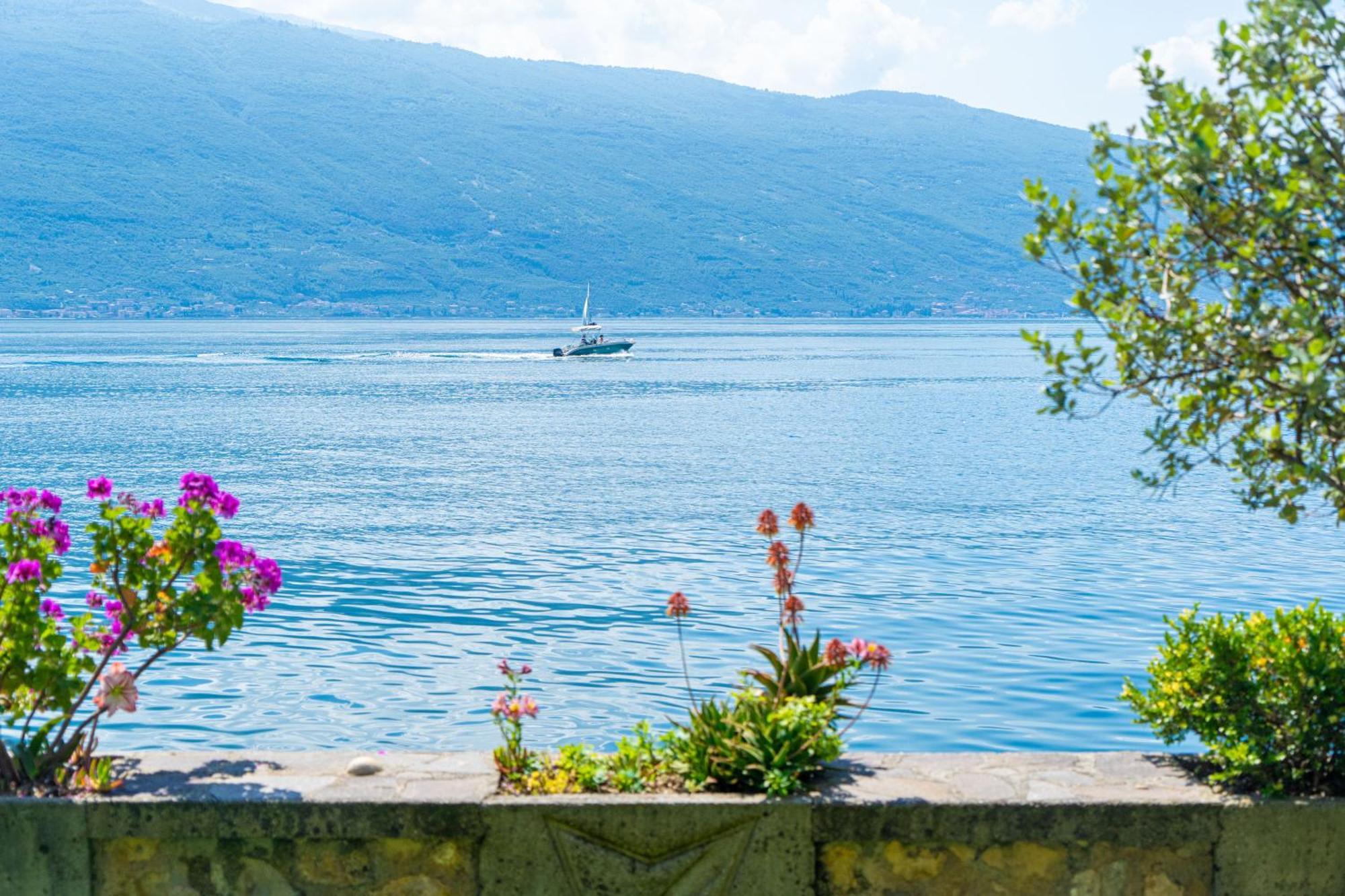Hotel Forbisicle Tignale Εξωτερικό φωτογραφία