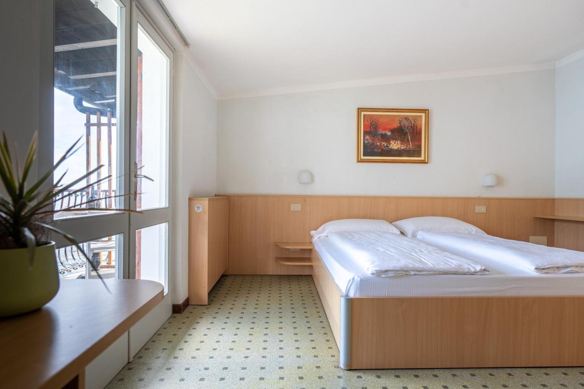 Hotel Forbisicle Tignale Εξωτερικό φωτογραφία